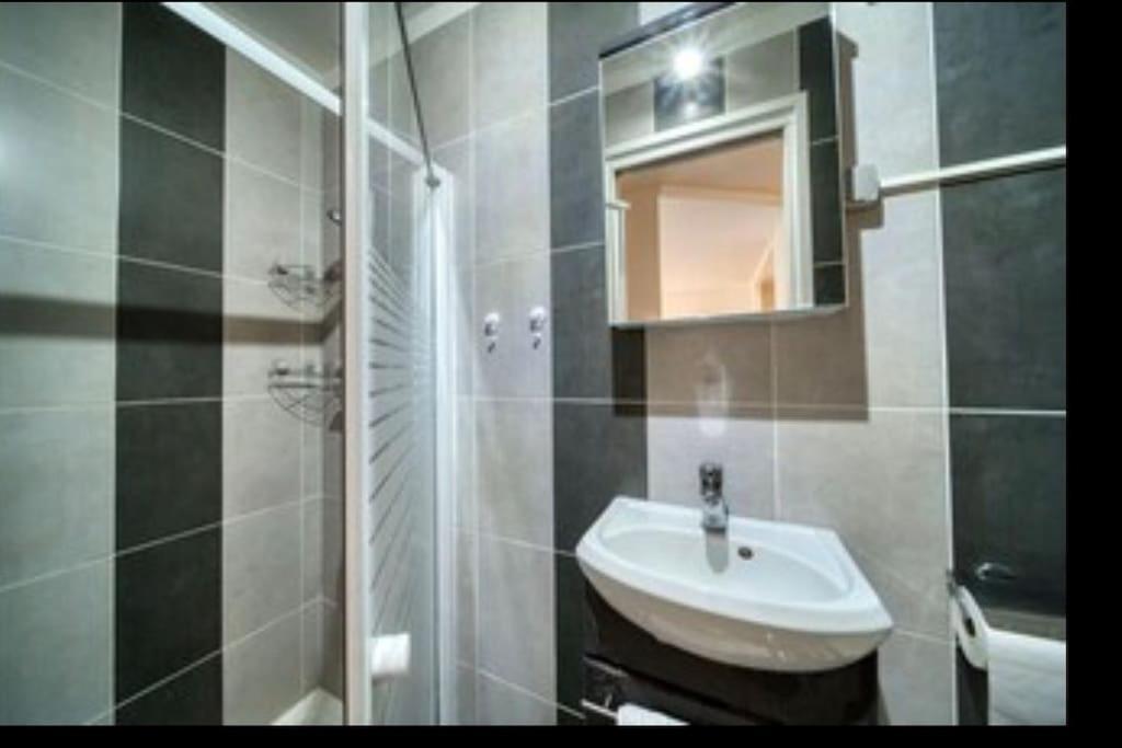 Bel Apt Centre Menton Centre Proche Casino Apartment Luaran gambar